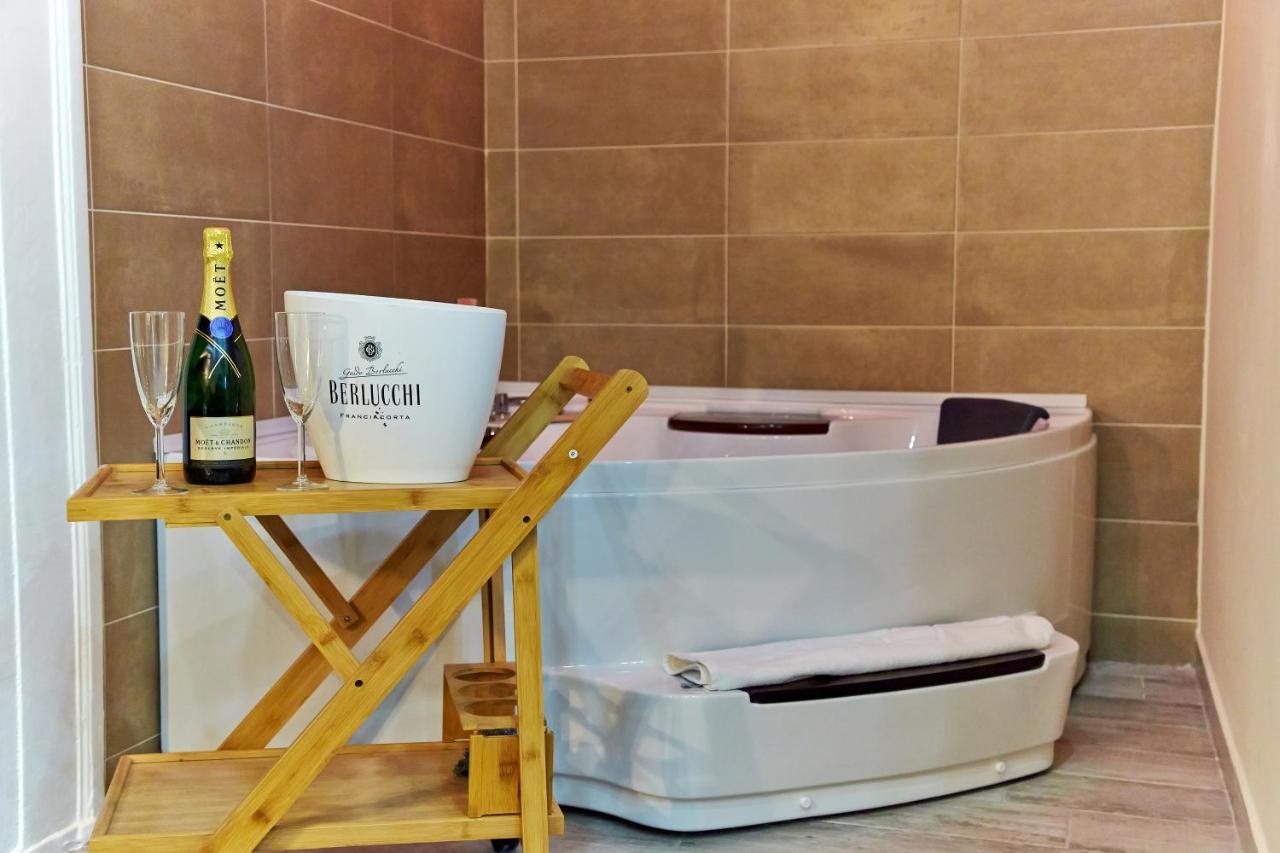 Artisti Bed&Dreams Bed & Breakfast Napoli Ngoại thất bức ảnh